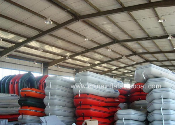 Customized Towable Roll Up Foldable Inflatable Boat 4 Person Inflatable Kayak