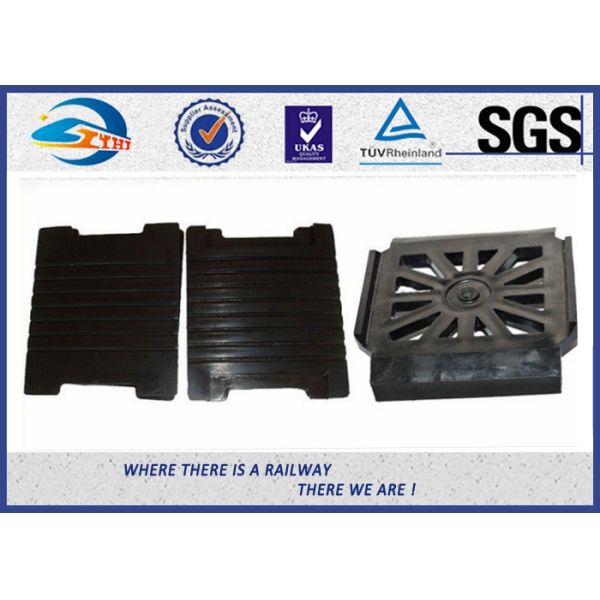Customized Black Or Red Rubber Rail Support Pad / HDPE Pad Below Rails