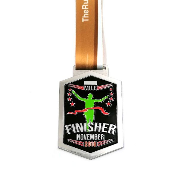 3 Inch Custom Metal Medals Die Stamping Charater Paint With Black Ribbon