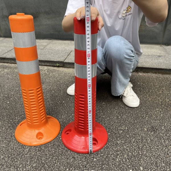 Traffic Safety 50cm Red Orange Pu Reflective Delineator Pole Flexible Road Bollard Delineator Post Spring Warning Post