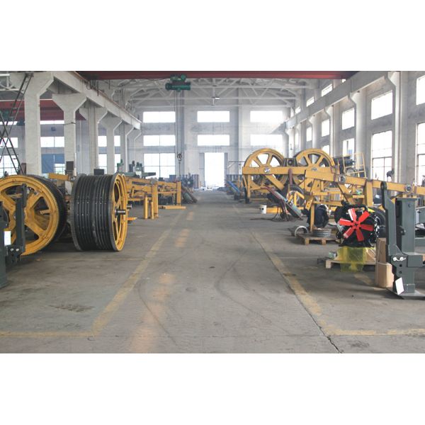 60KN Transmission Line Stringing Equipment Hydraulic 6T Conductor Laying Puller