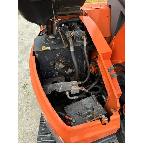 Hitachi ZX55 Excavator Compact and Flexible Design for Easy Operation and Maneuverability