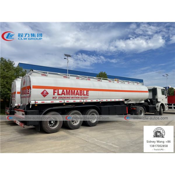 3 Axle 46000L 35T 40T Carbon Steel Fuel Tanker Truck
