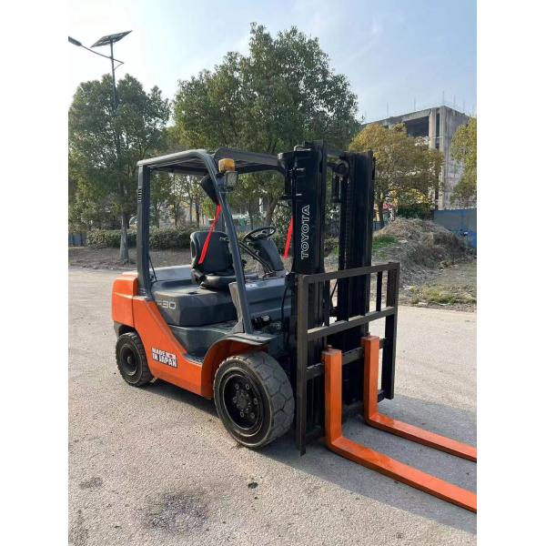3 tons of second-hand Toyota diesel forklift, Toyota Forklift 8FD30