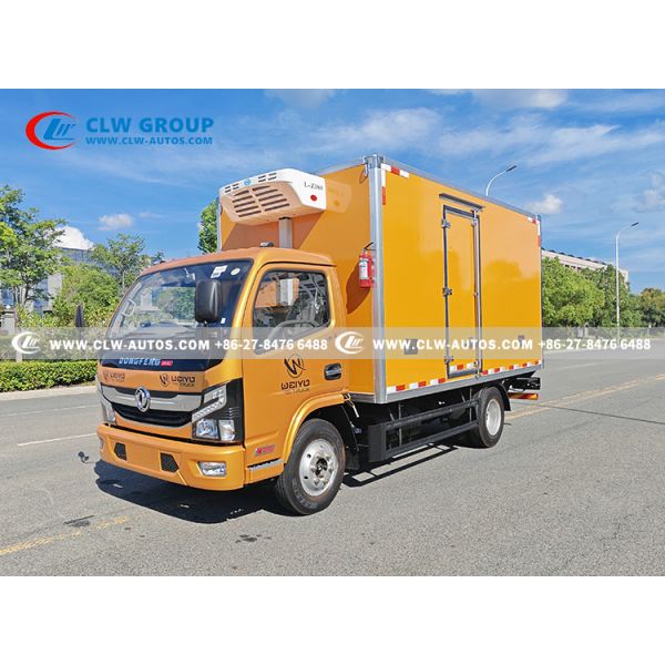 Dongfeng 5m3/5 000liters Self Compressed Waste Removal Trucks with Advanced Refrigeration and Insulation for Cargo Safety