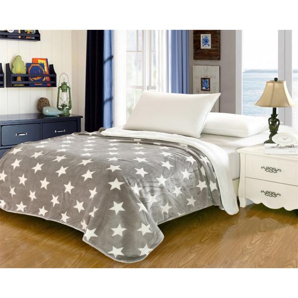 Elegant Home Textile Flannel Fleece Blanket Around 1cm Thickness With ISO9001 Certificated
