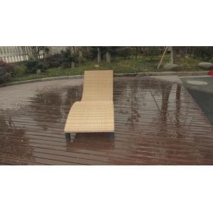 Modern Swimming Pool Waterproof Rattan Sun Lounger With Cushion