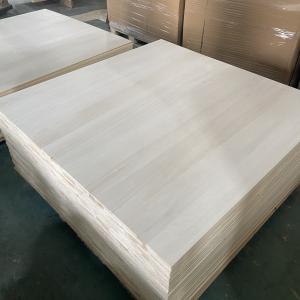 Cheap 8%-12% Moisture Content Poplar Board Bleached Veneer Solid Board for Building Construction wholesale