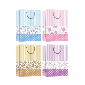 China New Birthday Party Gift Bags (210gsm ivory paper) on sale
