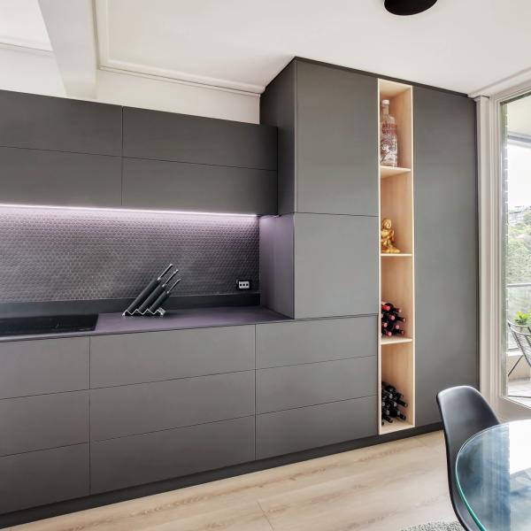 Luxury Black Melamine Modern Matte Kitchen Cabinet Sets Moisture Proof