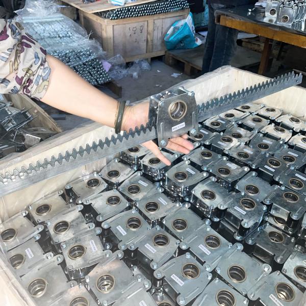 Custom Greenhouse Ventilation Shading System with Gear-Rack