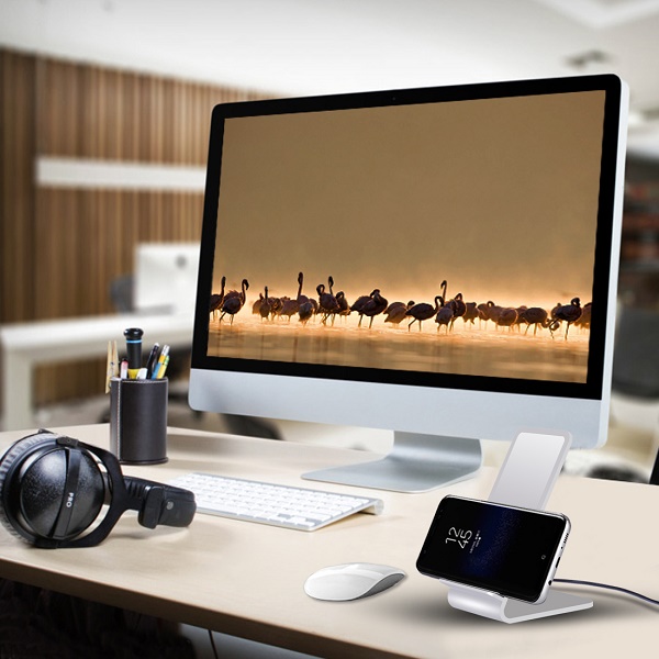 Aluminum Qi 1.2.4 7.5 Watt Wireless Charger For Mobile Phone