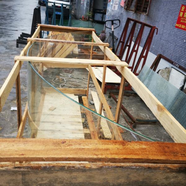 Customized Huge Flat Curved Tempered Glass For Walls Glass Balustrades