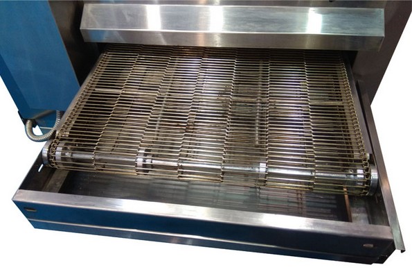 Restaurant Equipment Pizza Oven , Microcomputer Control Commercial Conveyor Pizza Oven