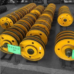 Cheap Crane Traveling Rail Flange Forged Steel Wheels Crane Parts wholesale