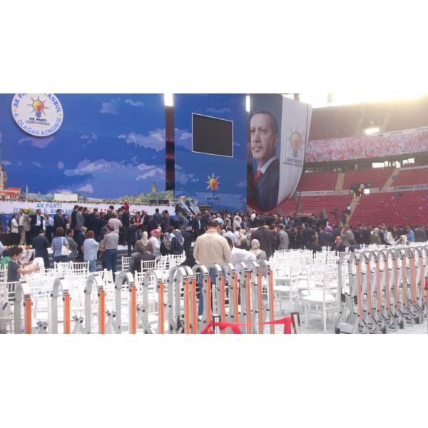 Aluminium Manual Safety Accordion Barrier Gate With Reflective Strickers