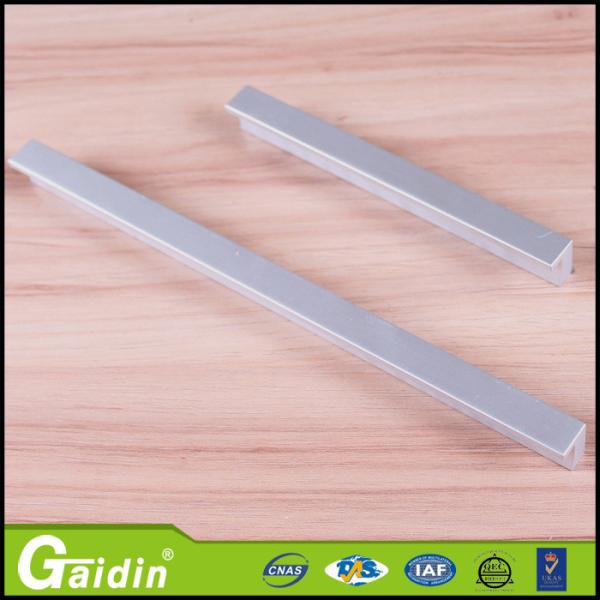 manufacturer in China hardware accessory aluminum furniture design kitchen