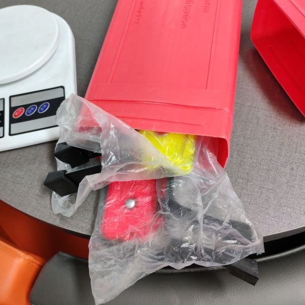 46x46x46cm 1100g Metal + PMMA Warning Triangle for Roadside Emergency and Car Breakdown