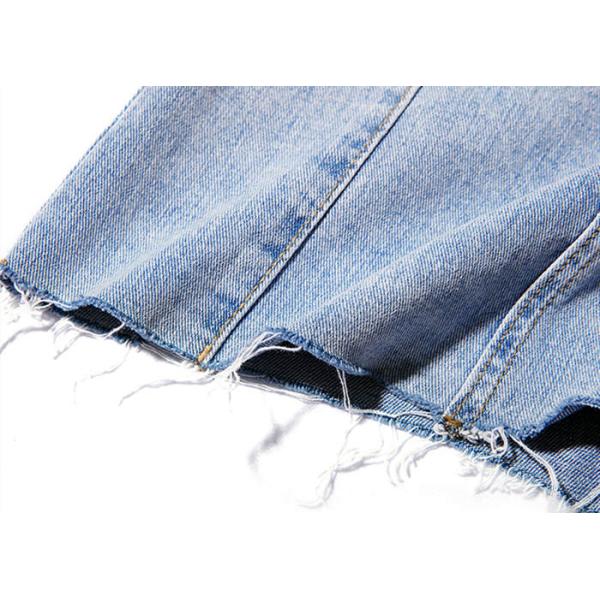 100% Cotton Ladies Denim Jeans Light Blue Wash With Patch Pocket And Raw Hem Finish