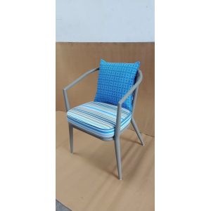 ODM UV Resistent Restaurant Cafeteria Outdoor Seating Dining Chair For Garden