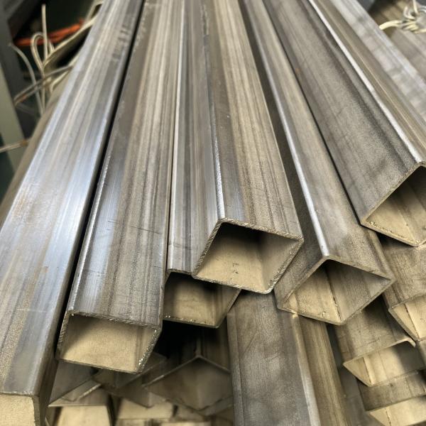 ASTM A312 316L Stainless Steel Tube Square Pipe SS316L Round Tube Anneal and Polished