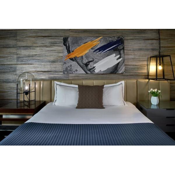 Hotel Standard Modern design Large Bed Room Leather Upholstered Headboard Bed with Walnut Laminated Side table