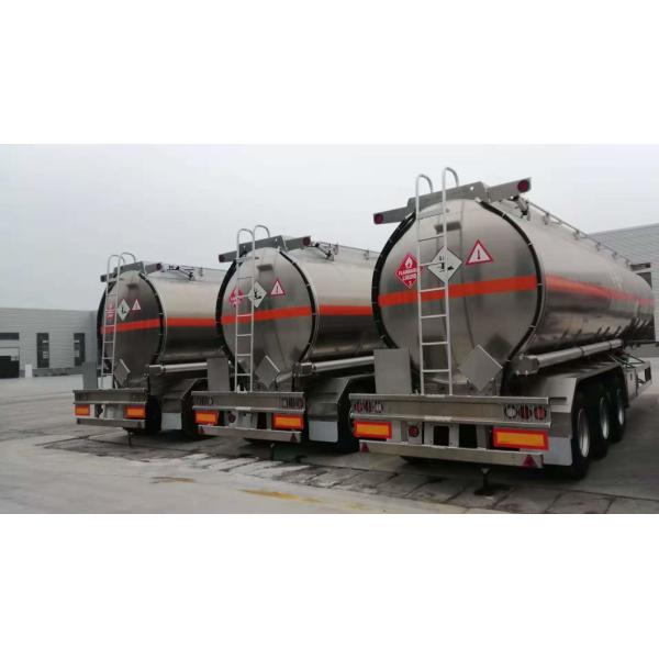 3 Axle Carbon Steel Oil Tanker/Fuel Tank Semi Trailer with 50t-70t Load Capacity