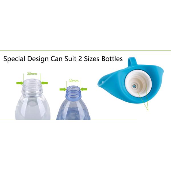Dog Outdoor Water Bottle Portable Pet Dogs Travel Water Dispenser Feeder Container with Silicone Foldable Drinking Cup