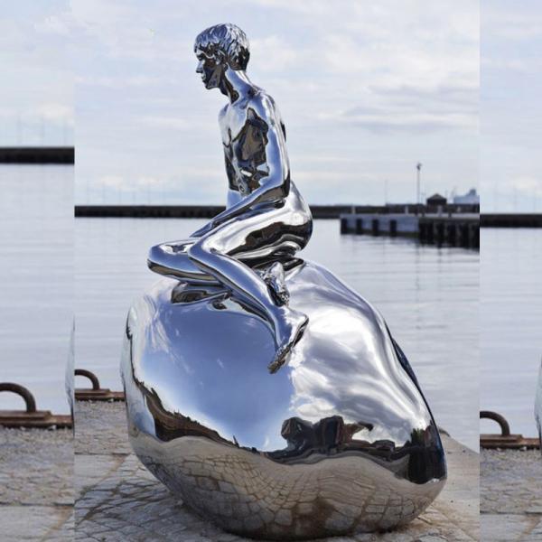 Giant Size Mirror Polish Contemporary Garden Sculptures / Outdoor Metal Art Sculpture