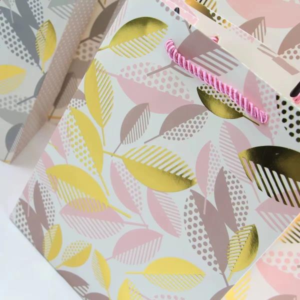 Customized Recyclable Kraft Floral Shopping Bag Commercial Paper Bag