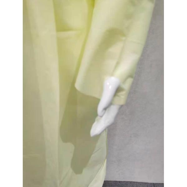 PP+PE Coated Disposable Surgical Gowns Water Resistant With Thumb Loop