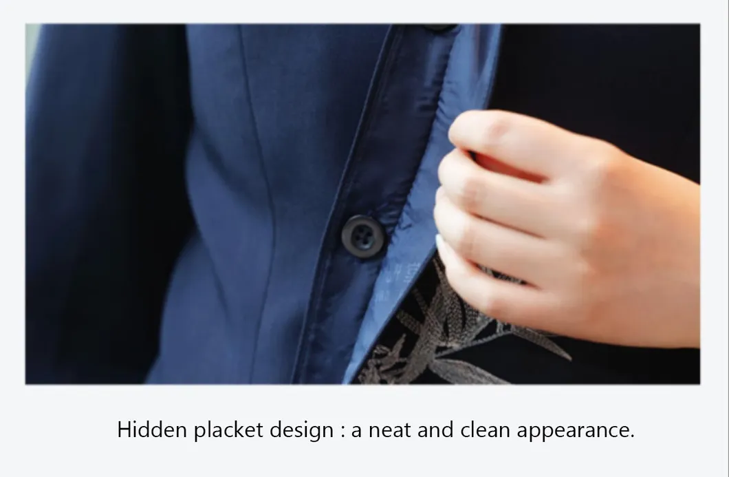 Elegant Dining Manager Suit with Tailored Fit for Professionals