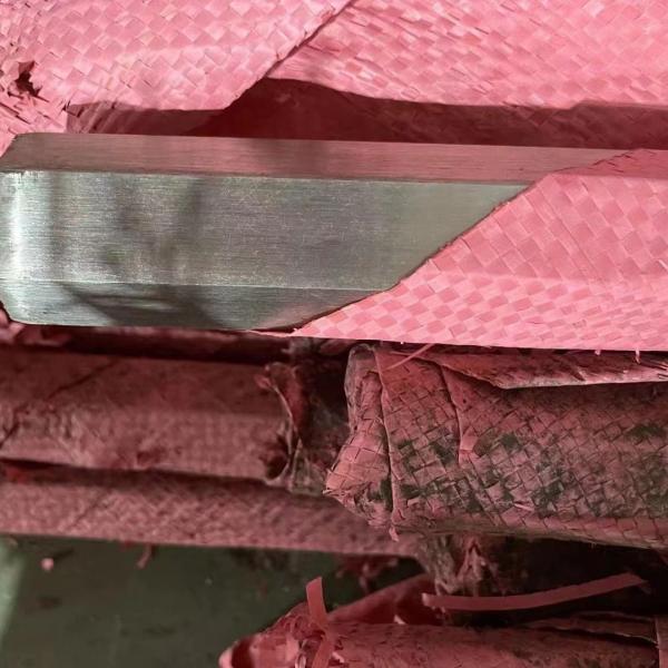 Sus304 Stainless Steel Square Bar Cold Drawn 1.4301 Tp304 Ss Brushed Bar 10*10 16*16mm