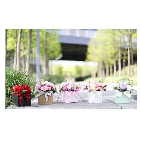 Customer's Logo Square Mini Rigid Paper Rose Soap Flower Box for Gift Bouquet Packaging