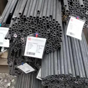 Cheap 13.7mm-914mm Carbon Steel Pipes Astm A333 Gr6 CS ERW Pipe wholesale