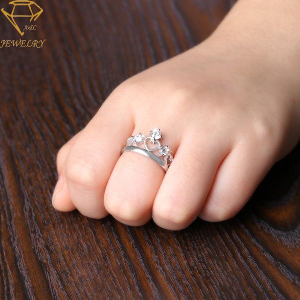 AAA Cubic Zirconia Personalized Rings Crown Shape Queen