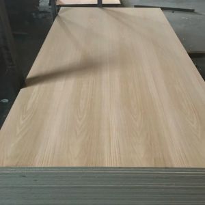 Composite Hardwood Veneered Plywood , 4x8 Feet Birch Faced Poplar Plywood