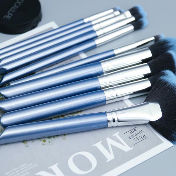 Luxury Cosmetic Brush Set High Performing Fancy Pearly Blue Color