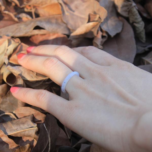 Women's Rubber Silicone Ring Inlay Technology Channel Setting Classic Sparkle Rubber Wedding Band Multi Colors 2.7mm