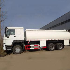 China Sinotruk HOWO 18000L Gasoline Tanker Truck 10 Wheelers With 12R22.5 Tire on sale