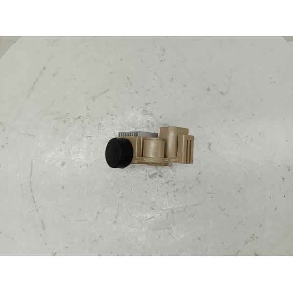 Motor vehicle regulator