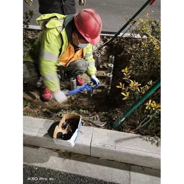 Single Double Arm Street Light Pole Electrical Galvanised Gi 20 Foot 30 Foot 40 Foot 60 Foot