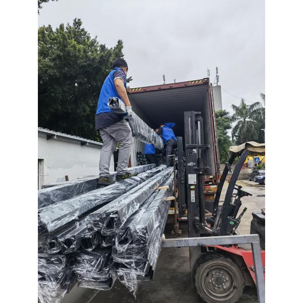 Commercial-Grade Customizable Theater Seating with Ergonomic Design for Auditoriums and Theaters