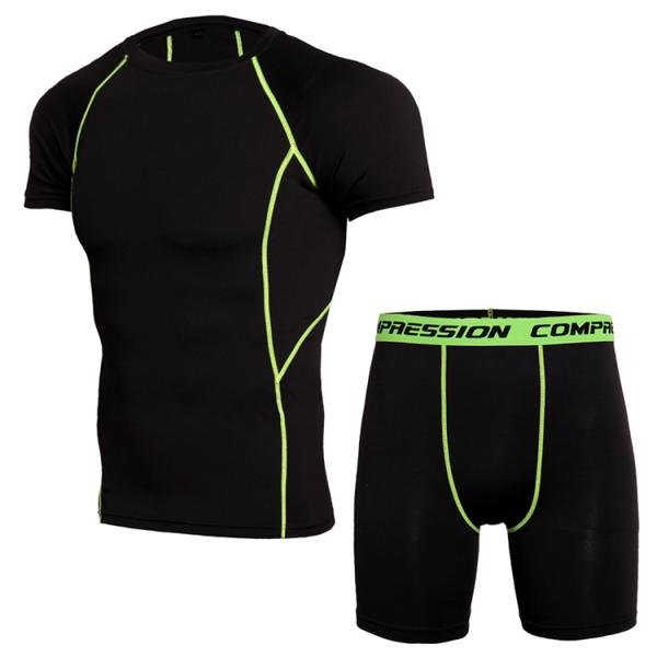 Gym Fitness Mens Swim Shirt Loose Fit , Rash Guard Suit Fancy Delicate Workmanship