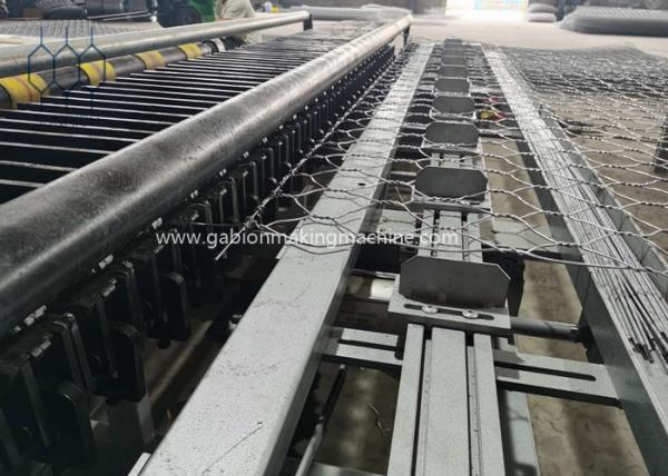 Quality 80x100mm Gabion Box Edge Wrapping Machine For Double Twist With Heavy Duty Gear Box for sale