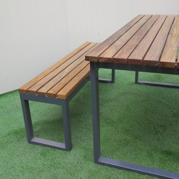 Outdoor Patio Antique Wooden Furniture Dining Table Bench Set Wholesale