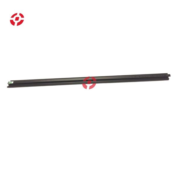 Genuine belt weather-strip Door window belt weatherstrip OE LR130946 Left front window frame trim for Land Rover
