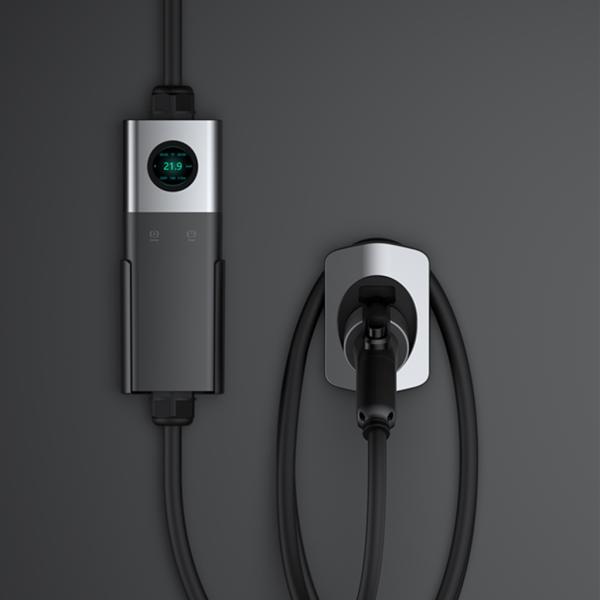 Smart Portable 22kw Electric Vehicle Charger Wall Mounted With Plug Holder And Handbag