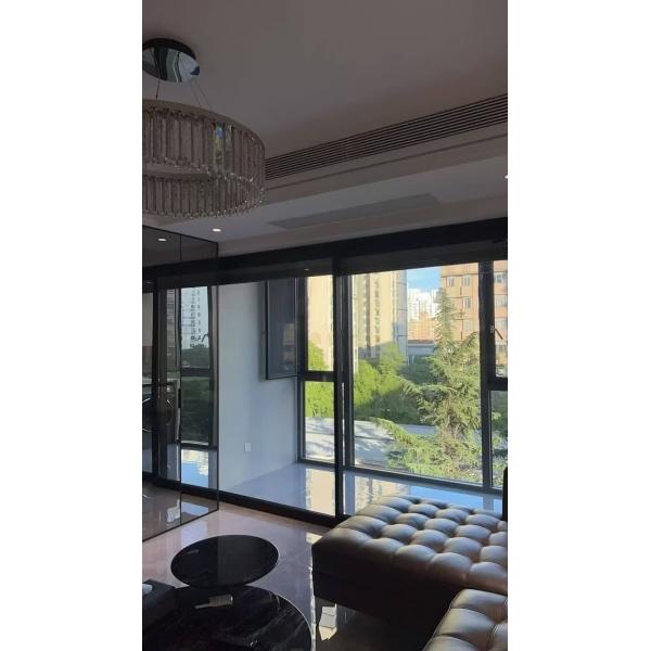 Thermal-Adaptive Folding Window System with Interchangeable Insulation Panels for Climate Extremes