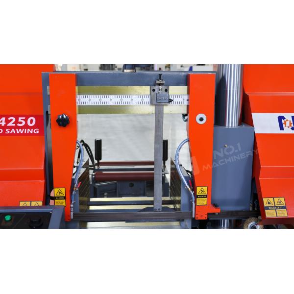 Horizontal Industrial Band Saw GSK4250 PLC Control Automatic Metal Cutting Machine